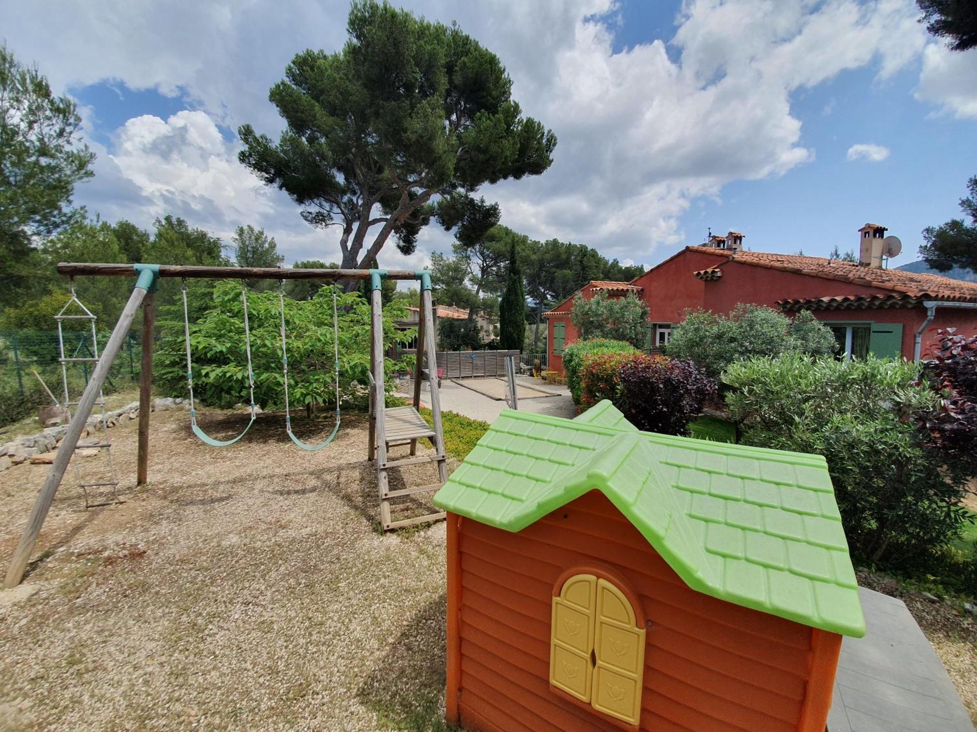 Appartements Avec Jardin Dans Villa Rocaille Каси Екстериор снимка